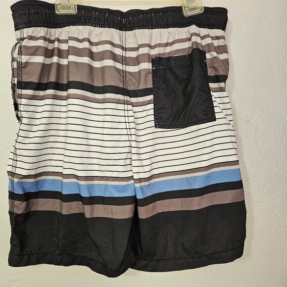 Goodfellow Men's Vertical Striped Casual Swim Trunks Size L - Picture 3 of 6